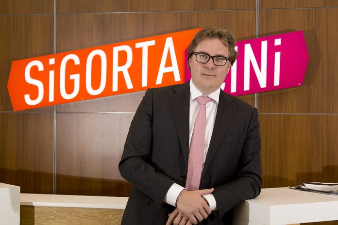1502696339_Sigorta_Cini_CEO_Pieter_Bas_Vos