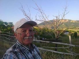 magazin-zoom-can-huseyin-siir