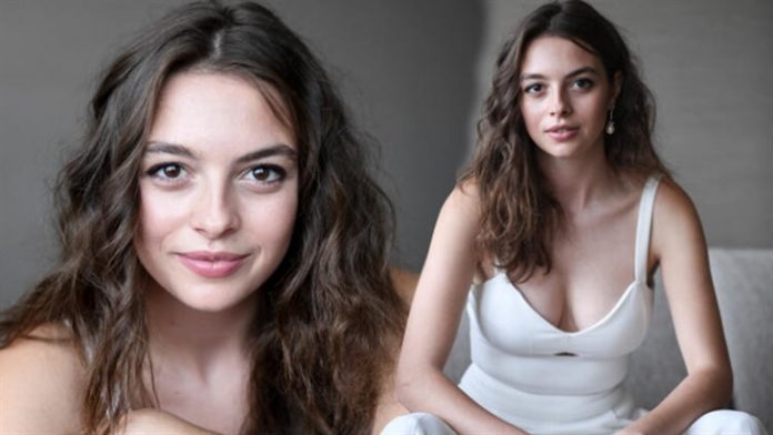 melis-sezen-113057FV