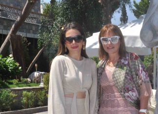 Bodrum’ da geleneksel çay daveti