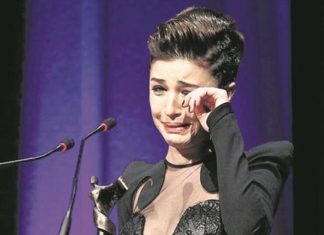 Cem Yılmaz, ağladığı için dalga geçtiği Gonca Vuslateri ile yıllar sonra buzları eritti