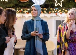 Yeni filminde tesettürlü bir kadını oynayan İrem Sak’tan ilk poz geldi